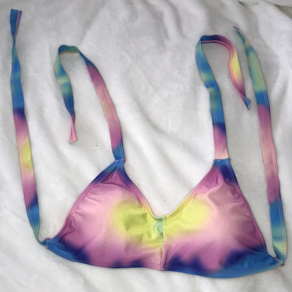 Tye dye bathing suit top with adjustable straps
